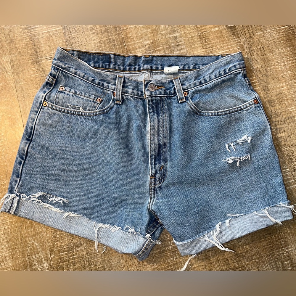 Levi's 550 High-waisted Shorts